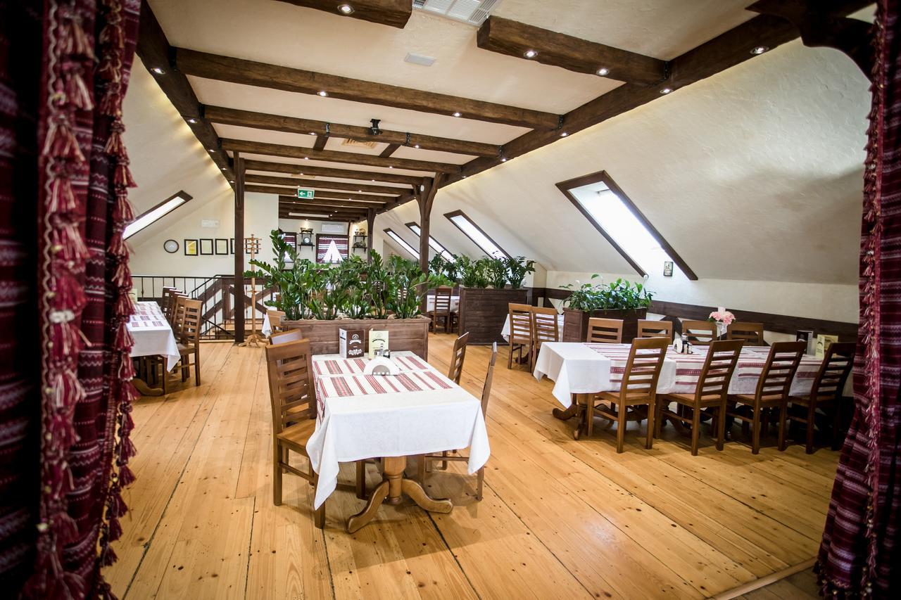 Bed and Breakfast Stary Lwow Korczyna  Exterior foto