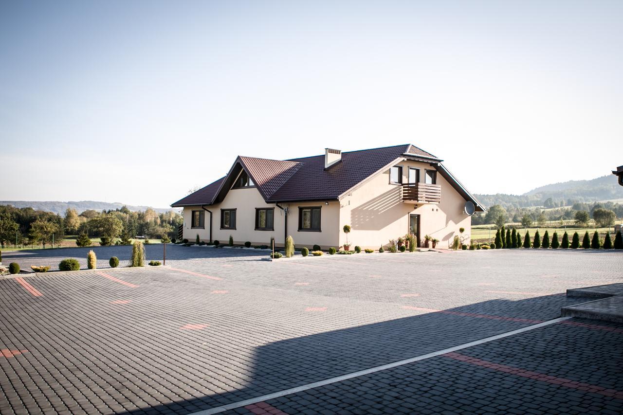 Bed and Breakfast Stary Lwow Korczyna  Exterior foto