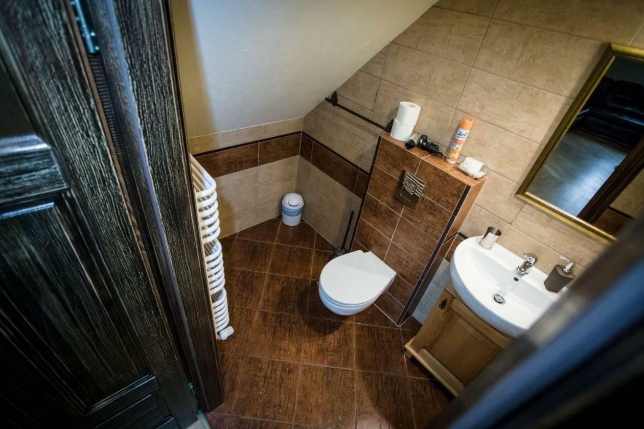 Bed and Breakfast Stary Lwow Korczyna  Exterior foto